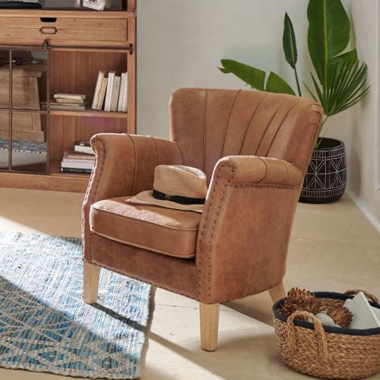 chesterfield loft vilagos barna konyak bor fotel borfotel fotel vintage cottage rusztikus country karpitos butor.jpg